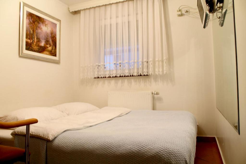 Hotel Domin Osijek Pokoj fotografie